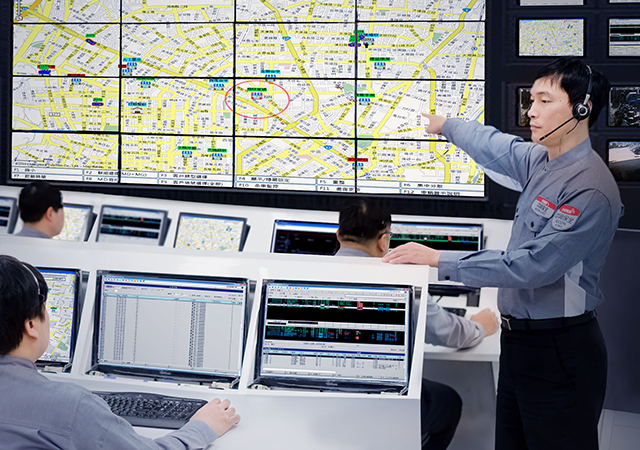 COMPUTER CONTROL CENTER